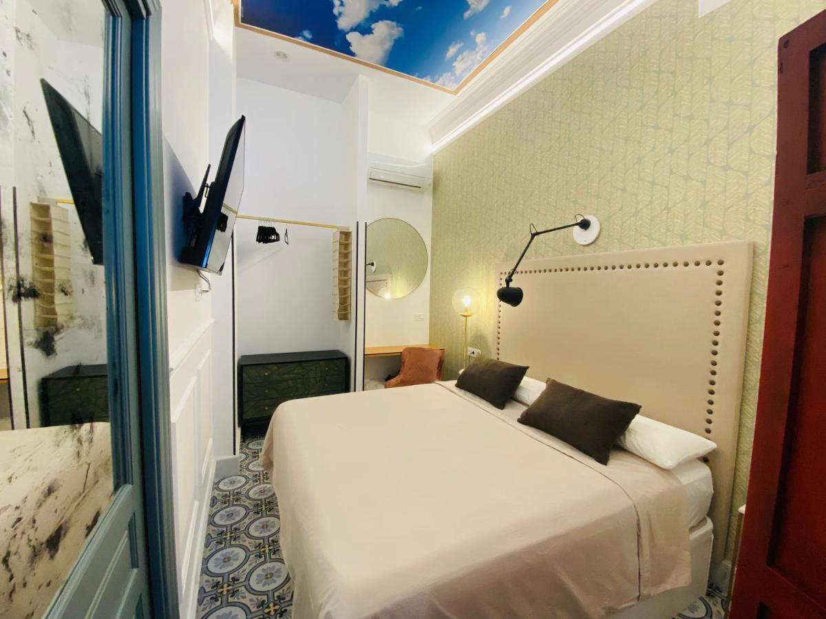 Apartamentos El Mar Azul 1 El Bajondillo Torremolinos Bagian luar foto