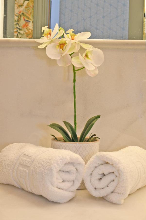 Apartamentos El Mar Azul 1 El Bajondillo Torremolinos Bagian luar foto